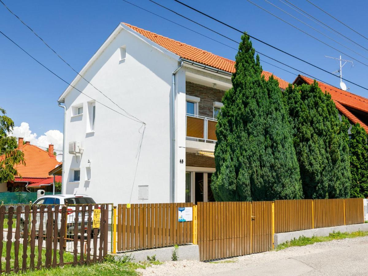 Holiday Home Bercsényi Balatonboglár Extérieur photo