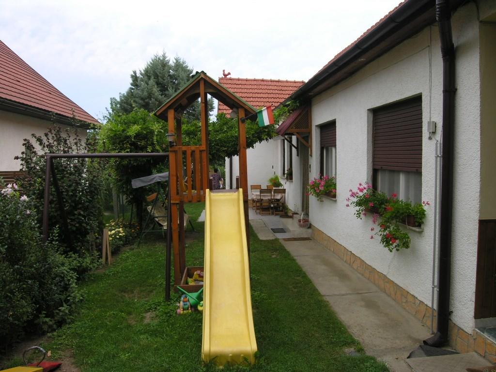 Holiday Home Bercsényi Balatonboglár Chambre photo